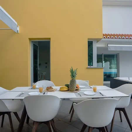 Estrela Do Mar - By Lovelystay - Lovely, Sun Filled קלייטה