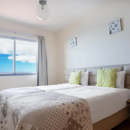 Estrela Do Mar - By Lovelystay - Lovely, Sun Filled