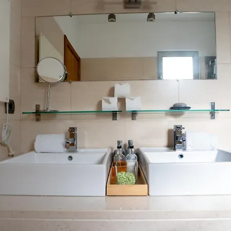 빌라 Estrela Do Mar - By Lovelystay - Lovely, Sun Filled