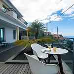 Estrela Do Mar - By Lovelystay - Lovely, Sun Filled *