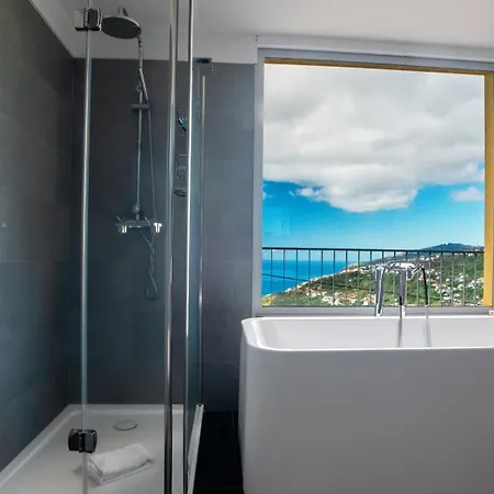 Estrela Do Mar - By Lovelystay - Lovely, Sun Filled Villa Calheta (Madeira)