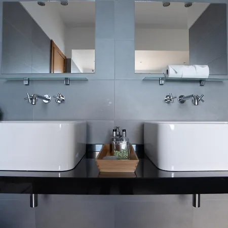 Estrela Do Mar - By Lovelystay - Lovely, Sun Filled *