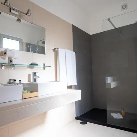 Estrela Do Mar - By Lovelystay - Lovely, Sun Filled Villa *