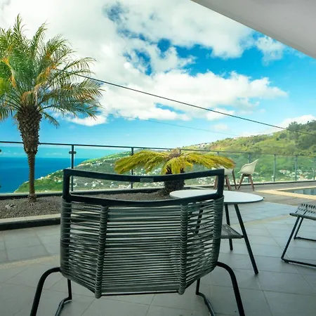 Villa Estrela Do Mar - By Lovelystay - Lovely, Sun Filled