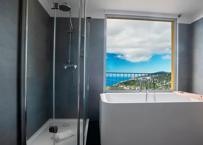 Estrela Do Mar - By Lovelystay - Lovely, Sun Filled Villa Calheta (Madeira)