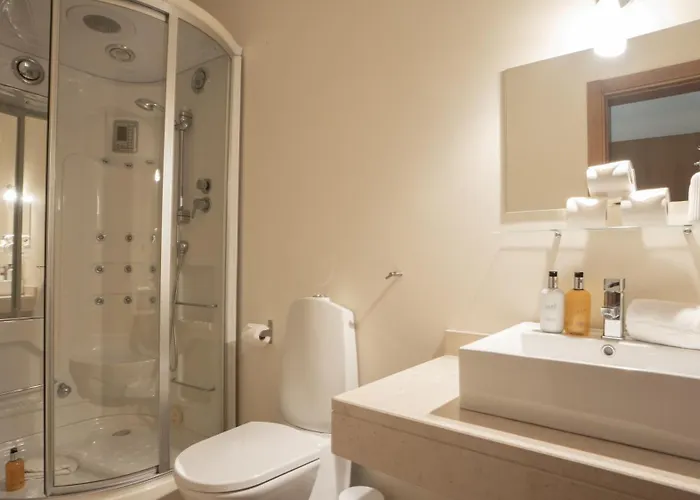 Villa Estrela Do Mar - By Lovelystay - Lovely, Sun Filled Calheta (Madeira)