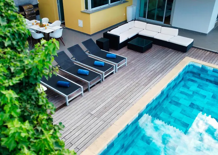 Estrela Do Mar - By Lovelystay - Lovely, Sun Filled * Calheta (Madeira)