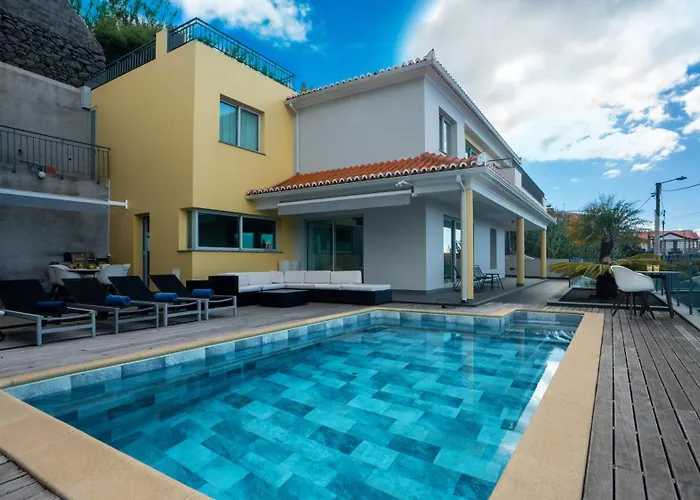 Estrela Do Mar - By Lovelystay - Lovely, Sun Filled Villa *