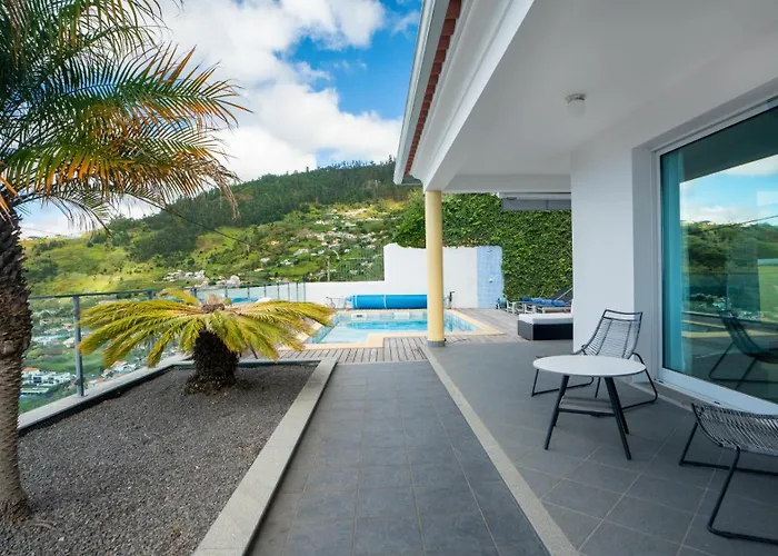 Estrela Do Mar - By Lovelystay - Lovely, Sun Filled * Calheta (Madeira)